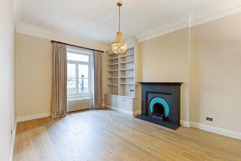 Sussex Gardens, London