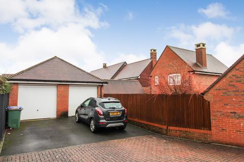 undefined, Beeches Way, Faygate, Horsham, West Sussex. RH12 0AD