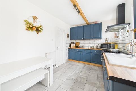 undefined, Bibury Road, Gloucester, Gloucestershire, GL4