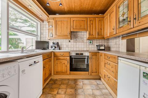 2 bedroom flat to rent, Coleridge Court, Parkleys, Richmond, Surrey