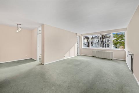 3 bedroom flat for sale, Straffan Lodge, Belsize Grove, Belsize Park, London