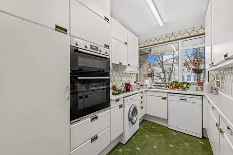 3 bedroom flat for sale, Straffan Lodge, Belsize Grove, Belsize Park, London