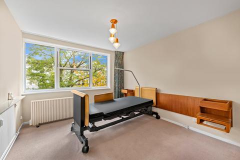 3 bedroom flat for sale, Straffan Lodge, Belsize Grove, Belsize Park, London