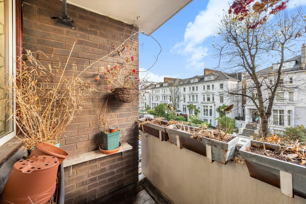 Pribate Balcony