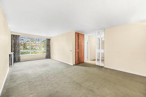 2 bedroom flat for sale, Straffan Lodge, Belsize Grove, Belsize Park, London