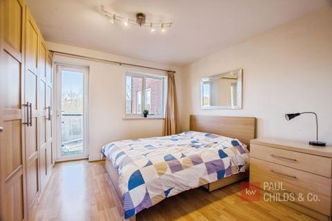 undefined, Temple Place, Reading, RG1