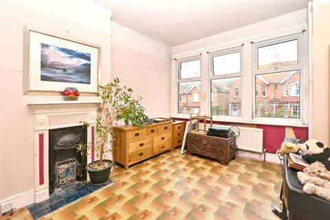 2 bedroom flat for sale, Victoria Drive, Eastbourne