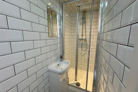 1 bedroom in a house share to rent, Irving Road, Coventry