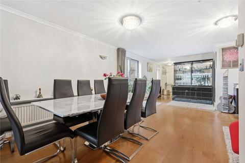 4 bedroom apartment for sale, Oakley Square, Camden, London, NW1
