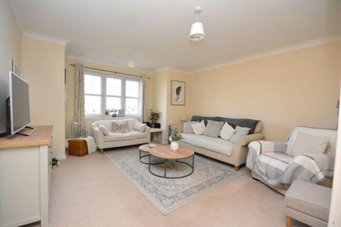 2 bedroom flat for sale, Melville Crescent, Larbert, FK5