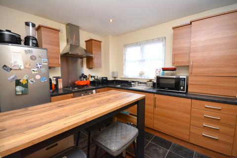 2 bedroom flat for sale, Melville Crescent, Larbert, FK5