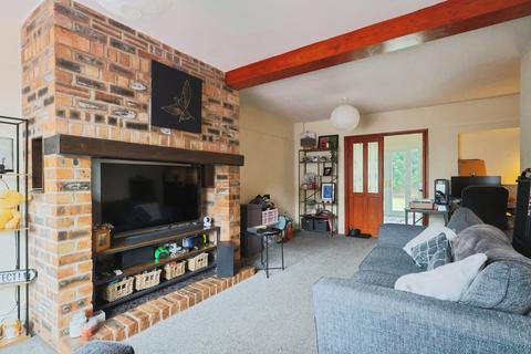 2 bedroom terraced house for sale, Ashbourne Avenue, Manchester M24