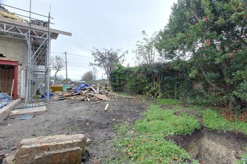 undefined, Marsworth Road, Pitstone