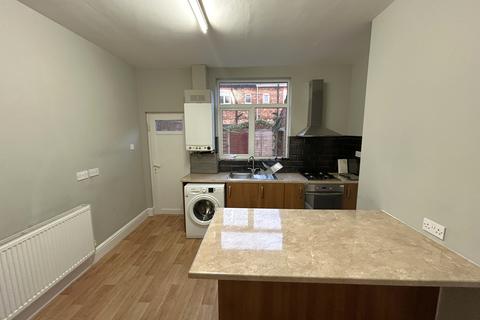 2 bedroom terraced house for sale, New Hey Road, Cheadle