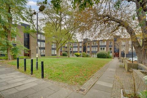 1 bedroom flat to rent, Harfield Gardens, London SE5
