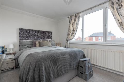 3 bedroom semi-detached house for sale, Leyland Lane, Leyland