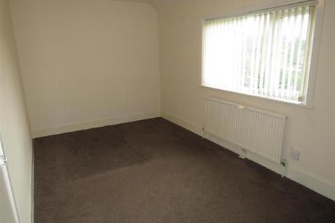 3 bedroom terraced house to rent, Ludlow Drive, Leigh WN7