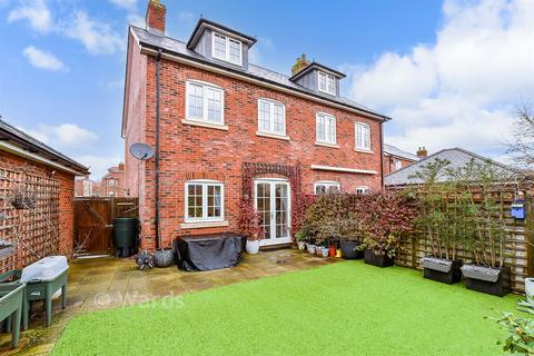 4 bedroom semi-detached house for sale, Holdstock Road, Tenterden TN30