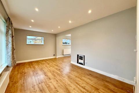 2 bedroom bungalow for sale, Park Croft, Lower Willingdon, East Sussex, BN26