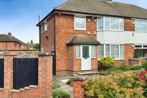 3 bedroom semi-detached house to rent, Wigston LE18