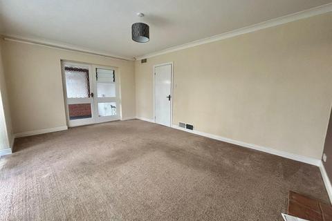 4 bedroom house for sale, St. Nicholas Drive, Hornsea