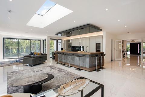 5 bedroom detached house for sale, Rickmansworth WD3