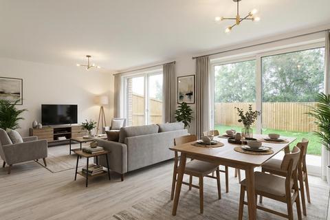 4 bedroom semi-detached house for sale, Spring Meadow, Wakefield Road, Bradford BD11