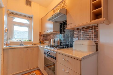 2 bedroom end of terrace house for sale, Cottingley Road, Allerton, Bradford, West Yorkshire, BD15