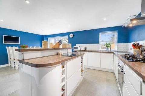 3 bedroom semi-detached house for sale, Bix, Henley On Thames