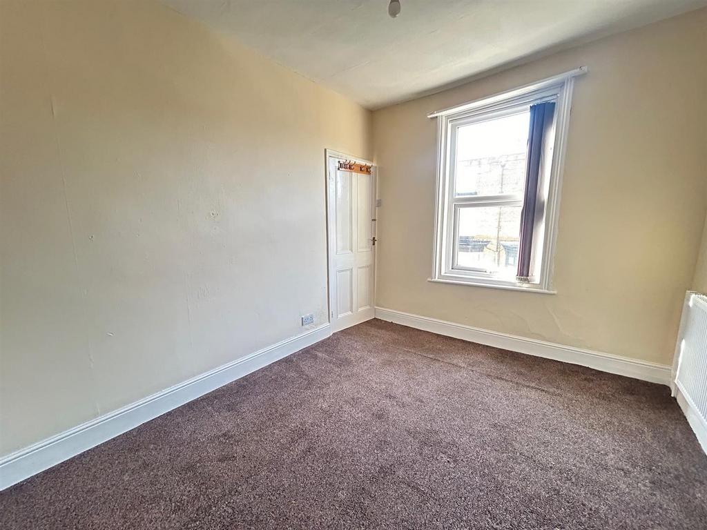Bedroom 2.1.jpg