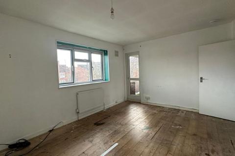 undefined, 21A Hopton Court, Hopton Road, Streatham, London, SW16 2EH