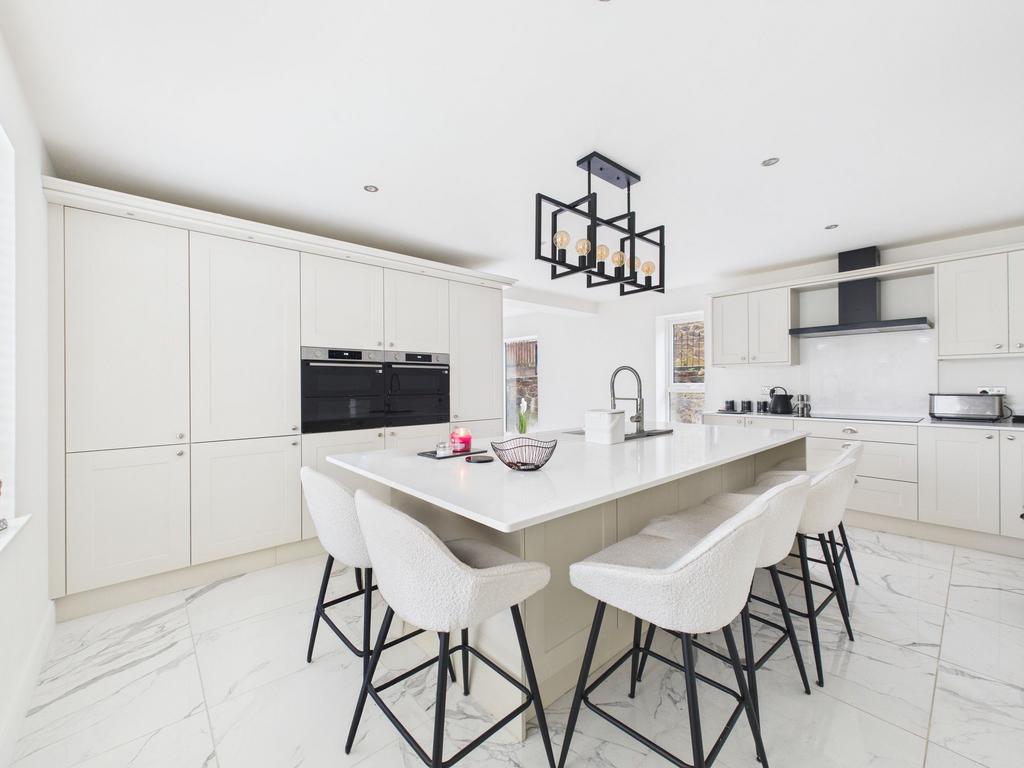 Breakfast Kitchen