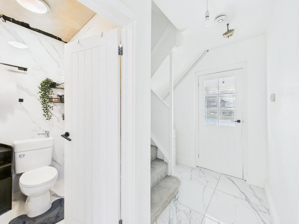 Downstairs WC/Hallway