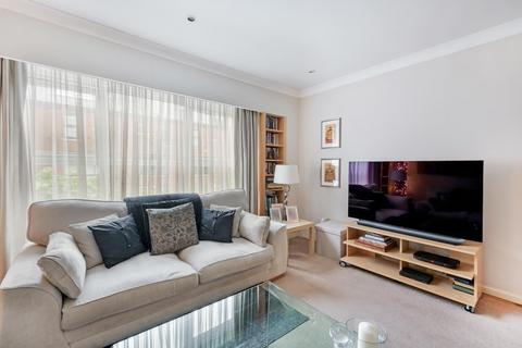 3 bedroom terraced house for sale, Constable Avenue, London, E16