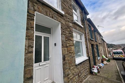 3 bedroom terraced house to rent, Marian Street, Tonypandy, CF40