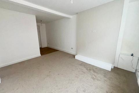 3 bedroom terraced house to rent, Marian Street, Tonypandy, CF40