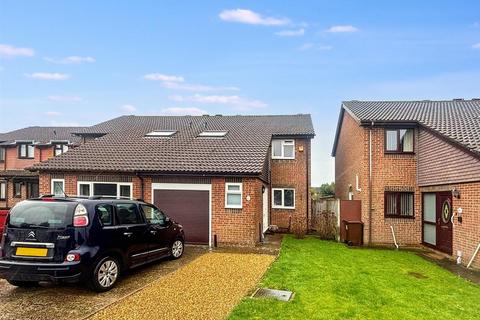 3 bedroom semi-detached house for sale, Westminster Close, Eastbourne