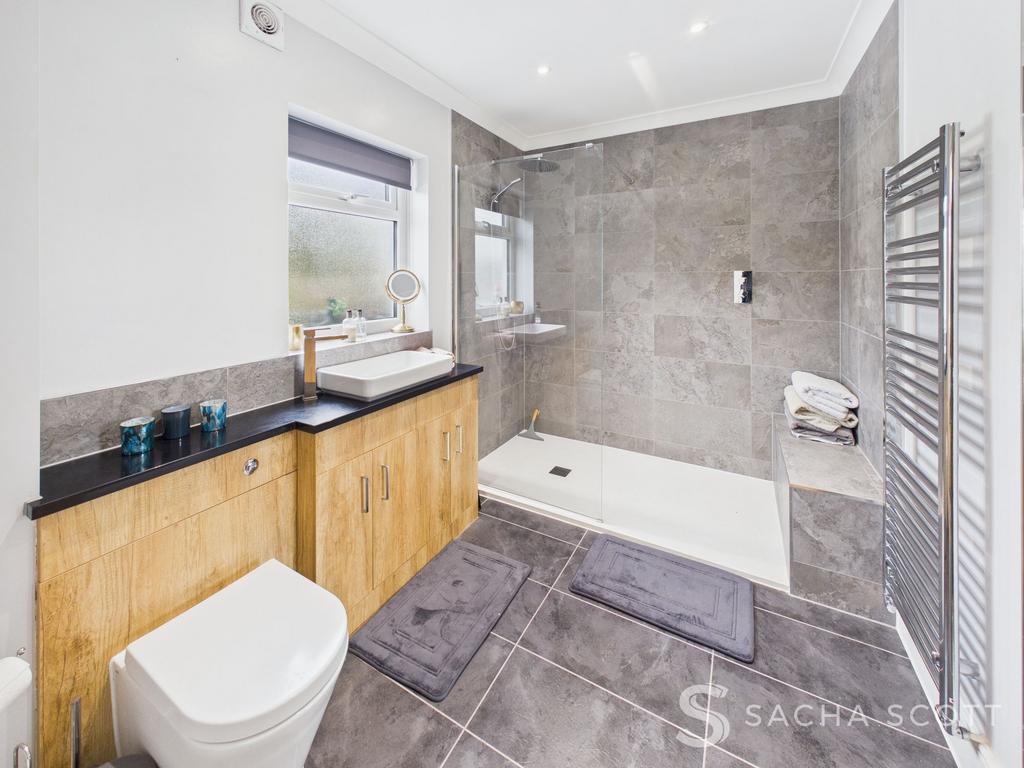 Bedroom 4 En-Suite