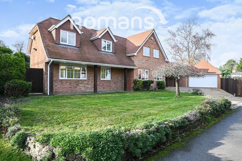 5 bedroom terraced house to rent, Popeswood Road, Binfield, Bracknell, RG42
