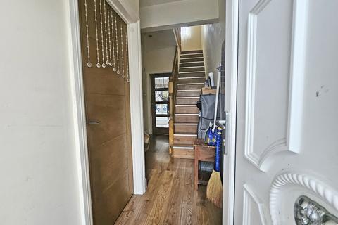 2 bedroom terraced house for sale, Chester Road,  London, E16