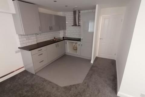 2 bedroom flat to rent, Keer Court, Birmingham B9