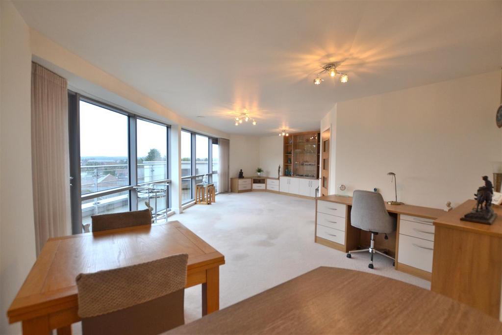 Living Room.JPG
