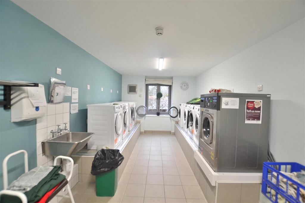 Laundry Room.JPG
