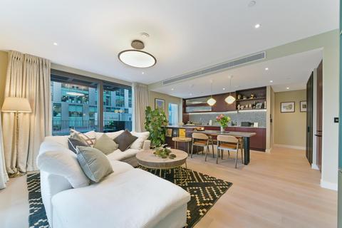 2 bedroom flat for sale, Legacy Building, 1 Viaduct Gardens, SW11
