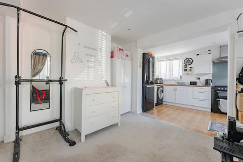 2 bedroom end of terrace house for sale, Trafalgar Street, Lowestoft