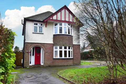 3 bedroom detached house for sale, Langley Hill, Kings Langley, WD4