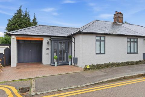 2 bedroom semi-detached bungalow for sale, Fairfield Road, Brentwood CM14