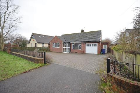 2 bedroom detached bungalow for sale, Roe Lane, Westlands, Newcastle, ST5