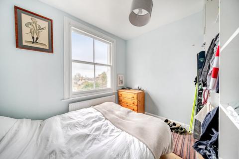 1 bedroom flat for sale, Davenant Road, London, N19
