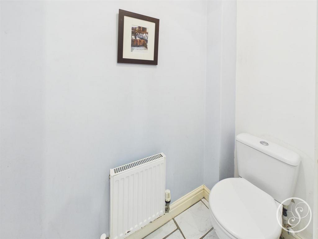 CAM02071 G0-PR0834-STILL038.jpg